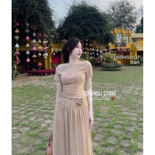 Đầm maxi trơn tùng xòe đính hoa tay ngắn cổ tròn đơn giản 0504