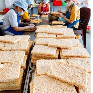 Cơm cháy siêu chà bông Tiến Vua (180g)