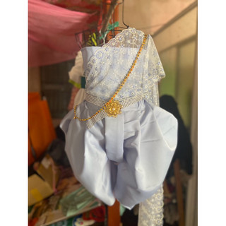 trang phục Khmer cho bé gái (có dây kéo nên rất dễ mặc)
