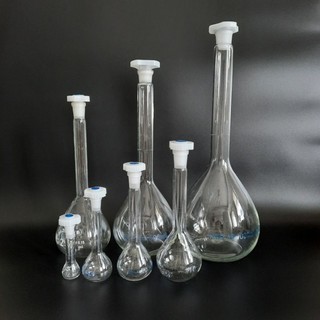 Bình định mức thủy tinh nút nhựa Onelab 10ml 25ml 50ml 100ml 250ml 500ml 1000ml
