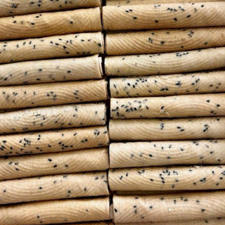 1KG BÁNH ỐNG MÈ ĐEN