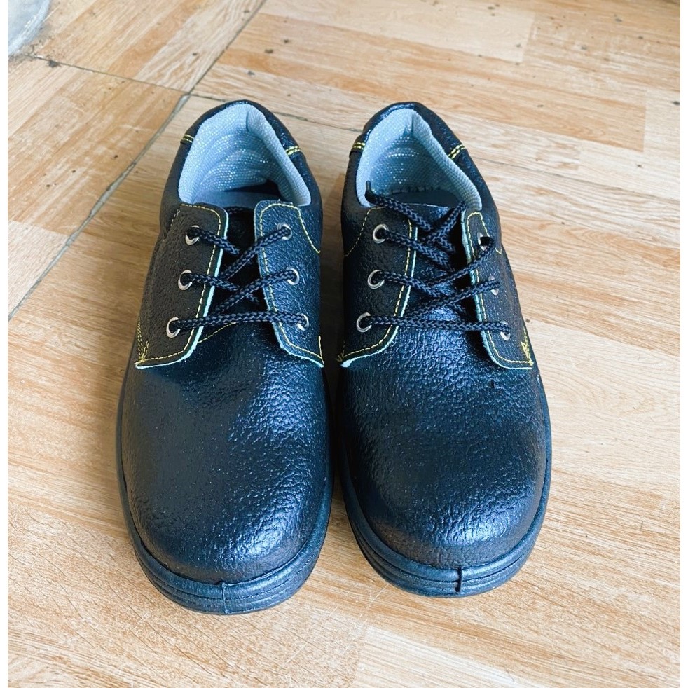 Giày bảo hộ lao động ABC mũi thép