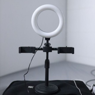 Đèn livestream 2 kẹp điện thoại để bàn.