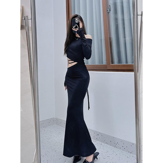 đầm đen midi cutouteo
