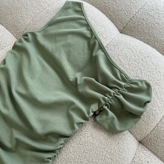 Áo EP Thun Gân Lệch Vai Nhún KAMI