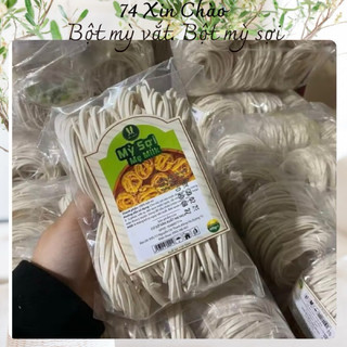 Bột mỳ sợi. Bánh canh vắt. Bánh canh khô nấu canh