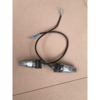 cặp xi nhan sau lét xe máy cúp 86 đời mới
