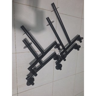 Chống loa đôi, giá 400k/ 2 cây