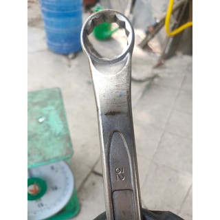 Cờ lê vòng 2 đầu hàng Nhật bãi