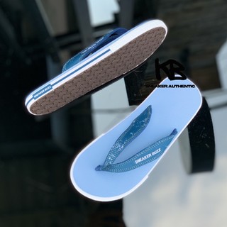 Dép Sneaker Buzz xỏ ngón xanh nhạt quai navy vẩy sơn chính hãng 1SBS056