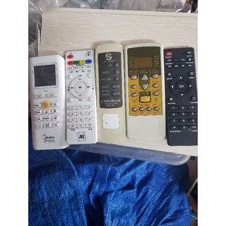 Điều khiển điều hoà các loại cũ cần sửa chữa .