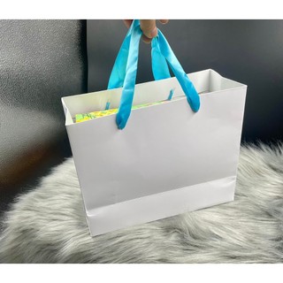 Túi Giấy đựng Mỹ phầm trơn IT04 (18 x 22  x 9)
