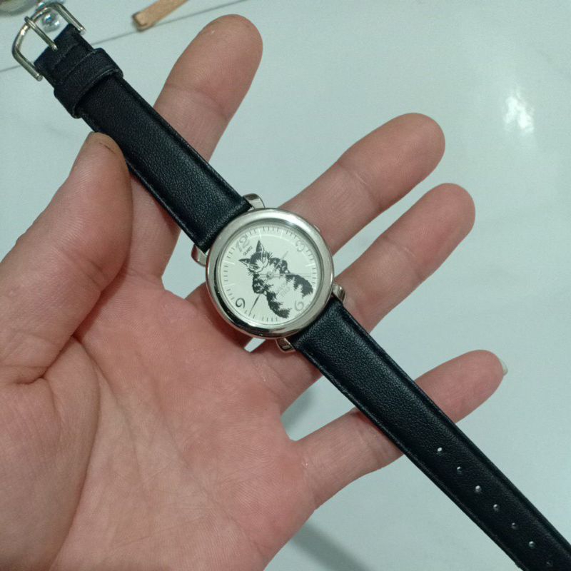 đồng hồ si nhật nữ dây da hiệu WACHI FIELD màu bạc độ mới cao 95% phù hợp nữ tay to