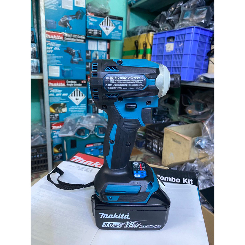 Máy Vặn Vít TD171D Makita Nhật mới 100%