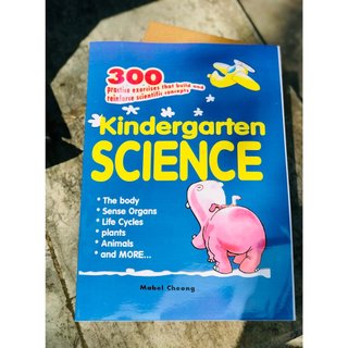 Sách - 300 KINDERGARTEN Maths/English/Science - bộ 3 cuốn