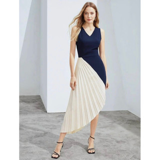 Đầm Hobbs phối xếp ly