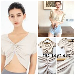 [HÀNG MỸ] Áo croptop FOREVER 21 thun poly gân tăm cổ V tay ngắn dúng ngực màu be