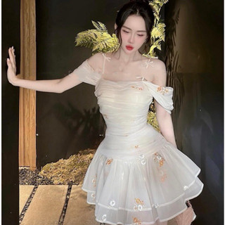 Jennycloset | váy nữ 2s đính nơ thiết kế chất tơ 2 lớp bồng xoè thêu hoa ,đầm trễ vai mặc đi dự tiệc