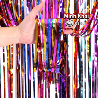 Rèm kim tuyến trang trí sinh nhật