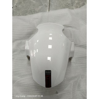 Chắn bùn trước, dè trước yadea ulike 1.0 và 2.0 màu trắng