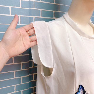 đầm bigsize trắng hình thêu kiểu 2nd