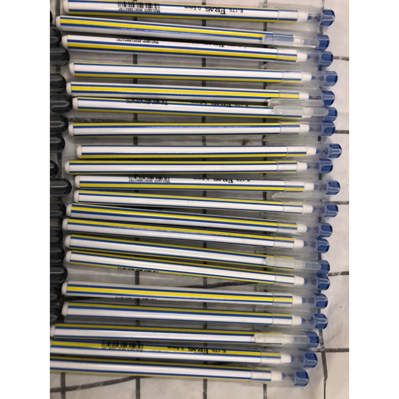 Bút bi nến Eras E179 hộp  20 chiếc .