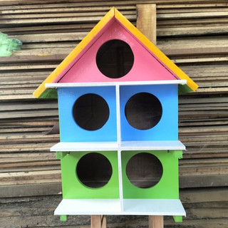 Chuồng bồ câu gỗ loại 5 lỗ tròn nuôi được 3 đôi chim bồ câu