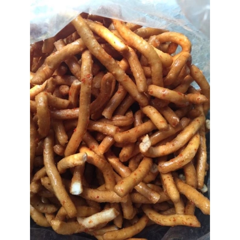bánh quẩy que củi cay