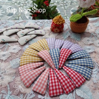 Kẹp tóc caro tam giác 7cm