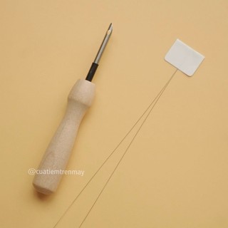 Kim thêu len kim thêu nổi thêu len xù punch needle 3,5mm chuôi gỗ cho len 2mm