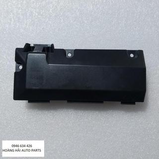Tay mở cốp táp lô bên phụ ford mondeo 2003 – 2007 thương hiệu: ford oem