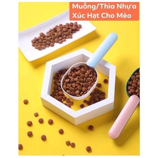 Muỗng thìa xúc hạt thức ăn khô cho chó mèo