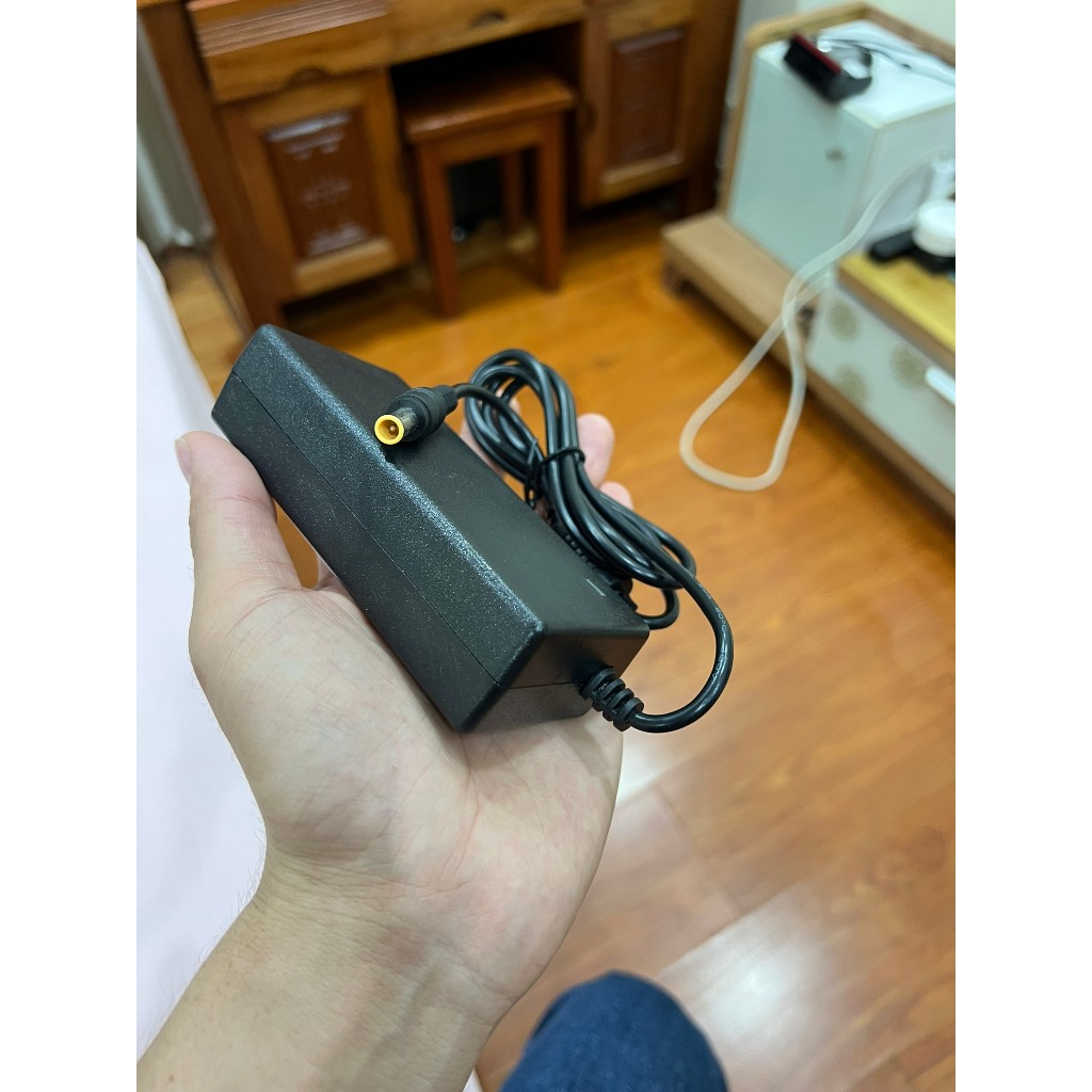 CỤC NGUỒN 14V 1.07A MÀN HÌNH SAMSUNG ZIN