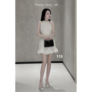 Đầm yếm rúm đuôi bèo siêu xinh