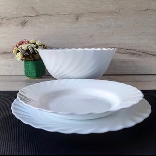 Đĩa thủy tinh sâu lòng Luminarc Trianon N3646 - 23cm, thủy tinh không chứa chì an toàn cho sức khỏe