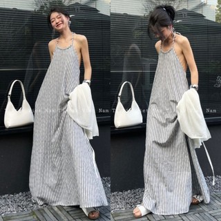 Váy đầm maxi dáng dài cổ yếm màu trắng họa tiết kẻ sọc đen thích hợp đi biển mùa hè V002 - Tiktik