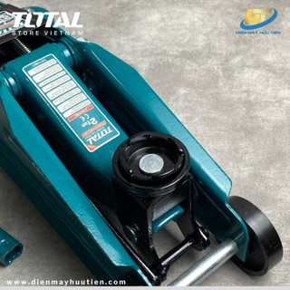 Con đội cá sấu 2 tấn Total THT10821