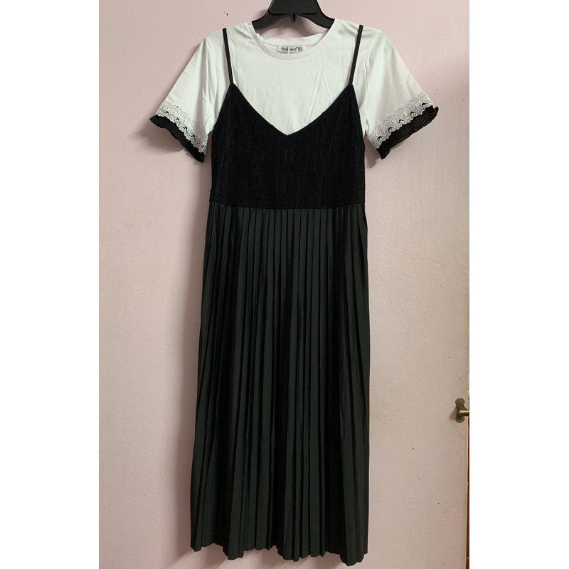 Set váy xếp ly 2 dây size S