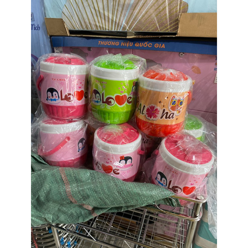 bình đá 1 lít nắp vặn kín siêu cute