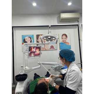 camera nha khoa và màn hình treo ghế kaso