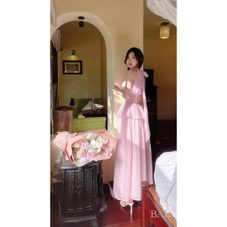 Set áo yếm kèm chân váy xếp ly dáng maxi đi biển, hai màu xanh hồng