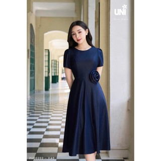 Đầm Nữ Dáng Xòe UNIVTH Chiết Eo Đính Hoa Cao Cấp 2UD0202