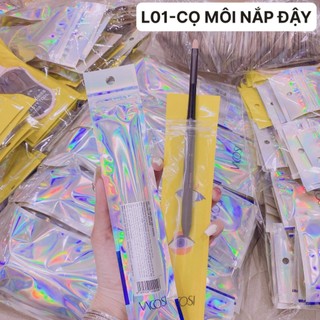 Cọ Môi Vacosi Round Lip Brush L01 (có sẵn)