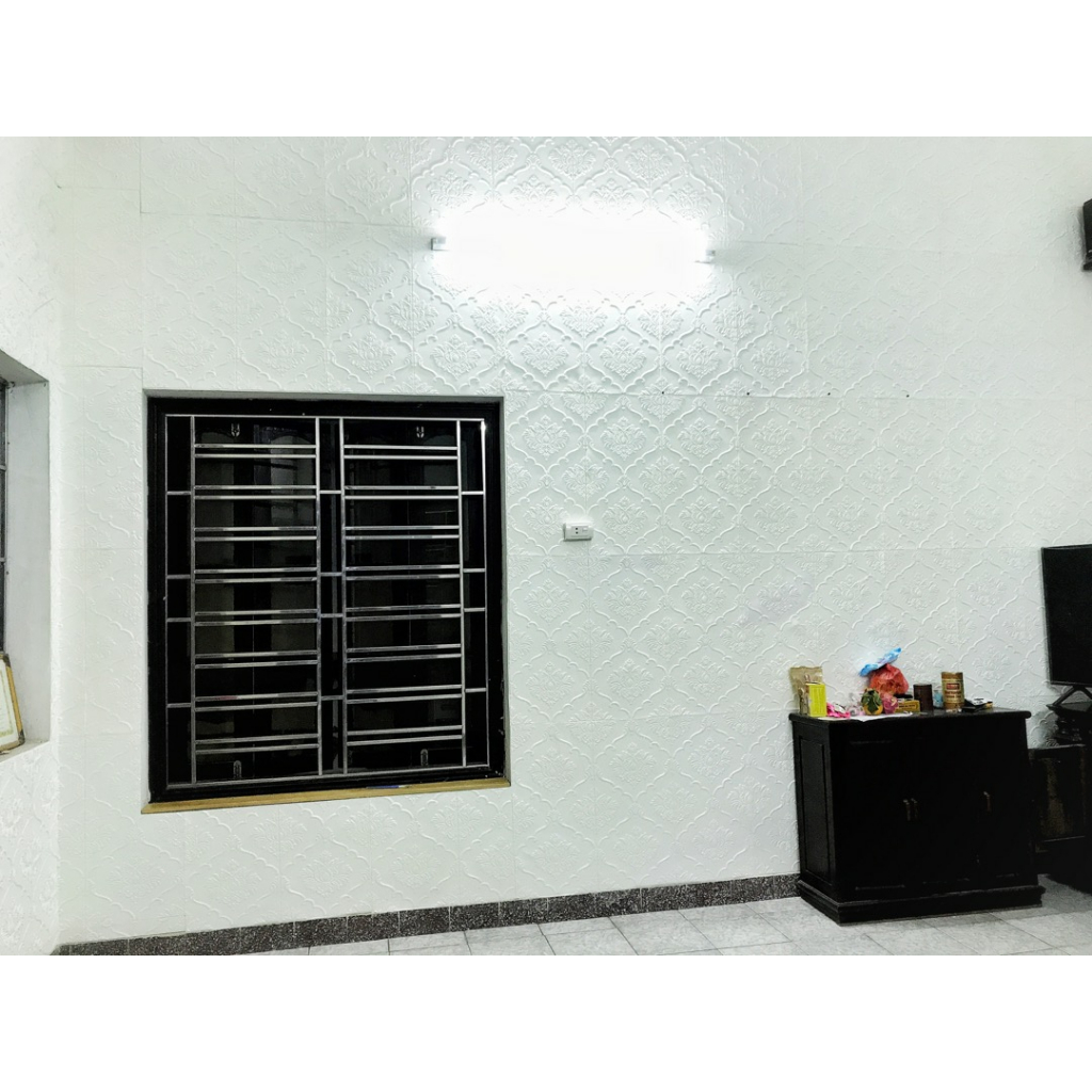 Combo 30 Tấm Xốp Dán Tường Hoa Văn Tân Cổ, Miếng Dán Tường 3D Kích Thước 70x70cm Có Keo Sẵn