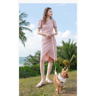 A176 Váy cổ vuông xẻ tà