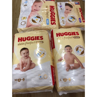 Bỉm  Huggies bao bì mới, size NB, S dán,