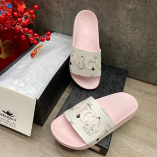 SLIDE SANDAL MCM 'WHITE PINK'. DÉP MCM TRẮNG HỒNG NHẬP TRUNG CAO CẤP