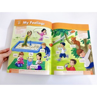 Sách- First Friends 2_2nd Edition (Class Book + Activity Book)