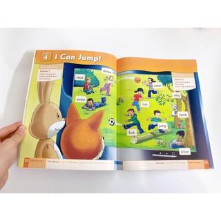 Sách- First Friends 2_2nd Edition (Class Book + Activity Book)