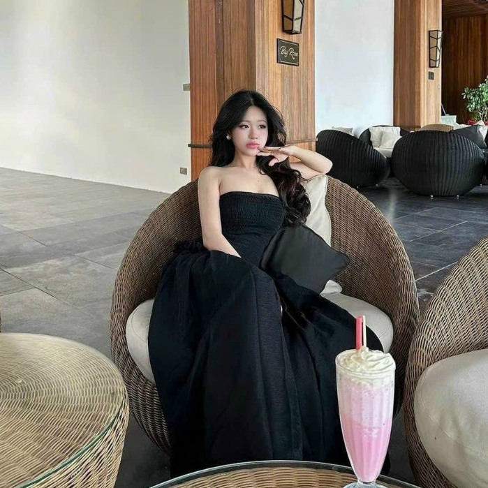 Đầm ống cúp ngực nhún thun dáng xòe trắng đen, đầm váy maxi bo chun dáng xòe thiết kế sang chảnh cho nàng đi biển-MP | BigBuy360 - bigbuy360.vn